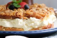 Bienenstich Recipe: Authentic German Bee Sting Cake