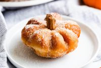 Homemade Pumpkin Spice Donuts Recipe with Maple Glaze