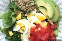 Salad Recipes That Wow: Creative Dressings and Toppings