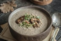 Creamy Mushroom and Chickpea Soup Recipe