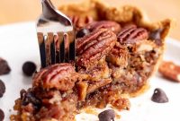 Gooey Chocolate Chip Pecan Pie Recipe