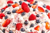 Creamy Mixed Berry Cheesecake Salad Recipe