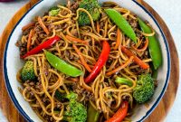 Savory Ground Beef Lo Mein Stir Fry Recipe