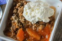 3-Ingredient Crock Pot Apple Spice Dump Cake (Video)