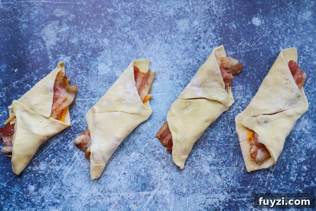 Filling placed on pastry pieces