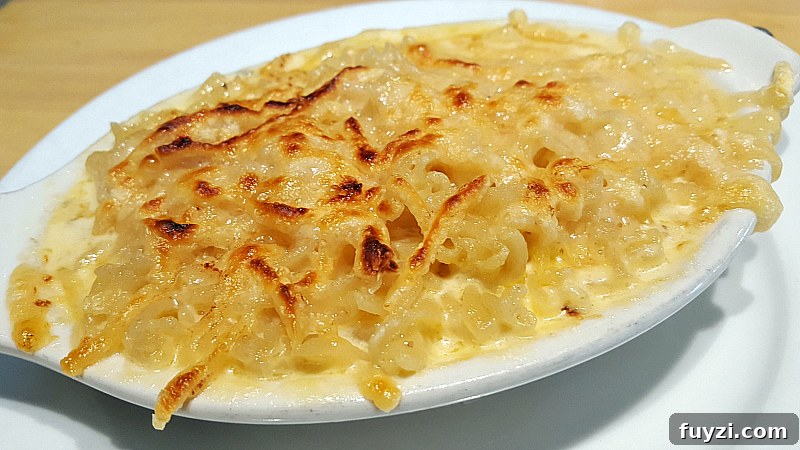 Hugo's Agoura Hills Restaurant: Menu for Every Taste 6 mac and cheese hugos