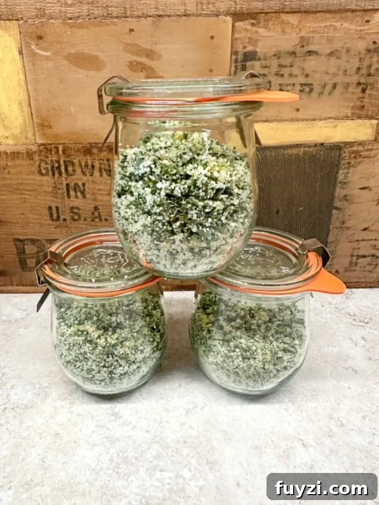 Farmhouse herb salt in small Weck jars