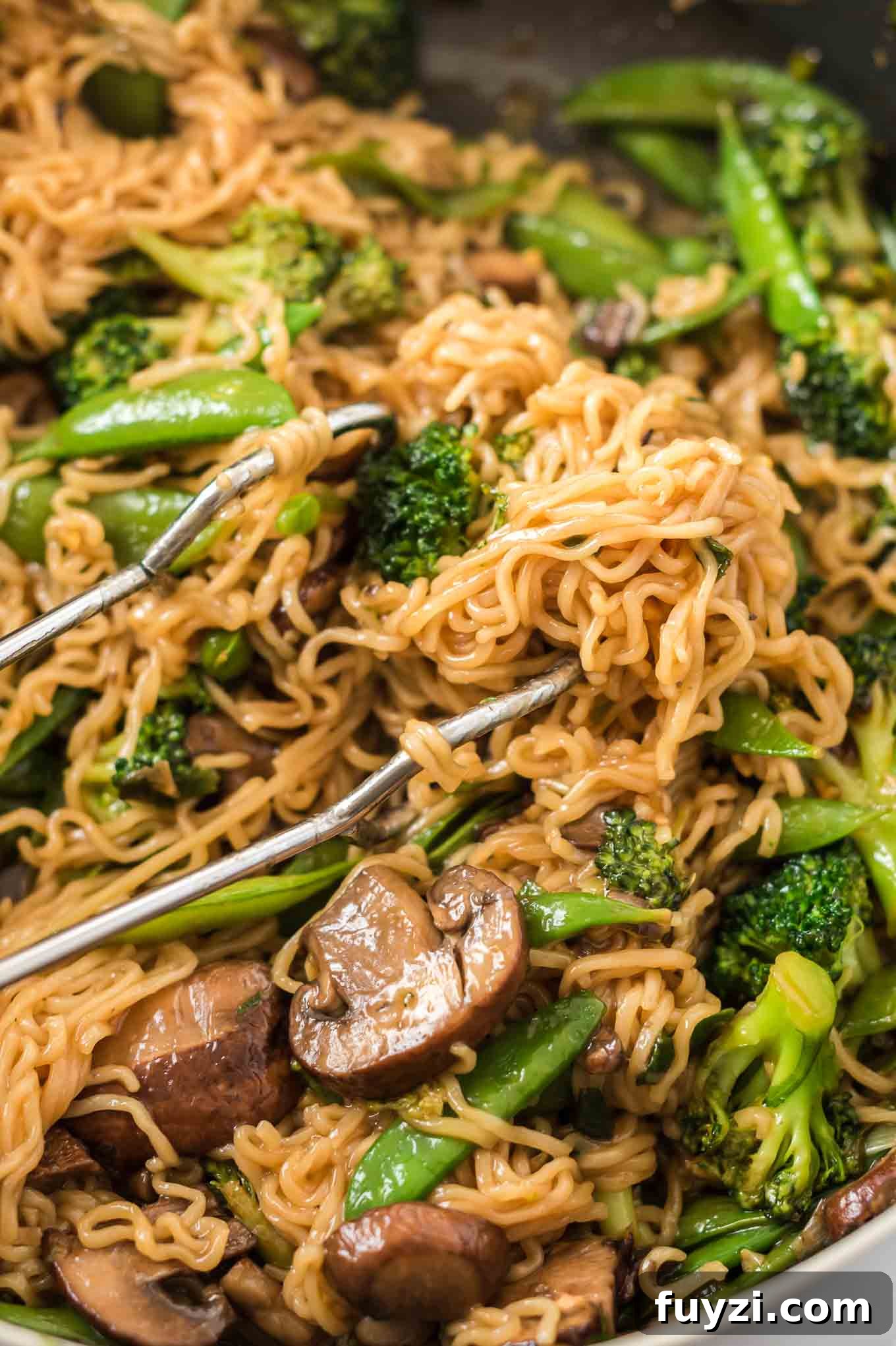 teriyaki noodles with ramen noodles and vegetables