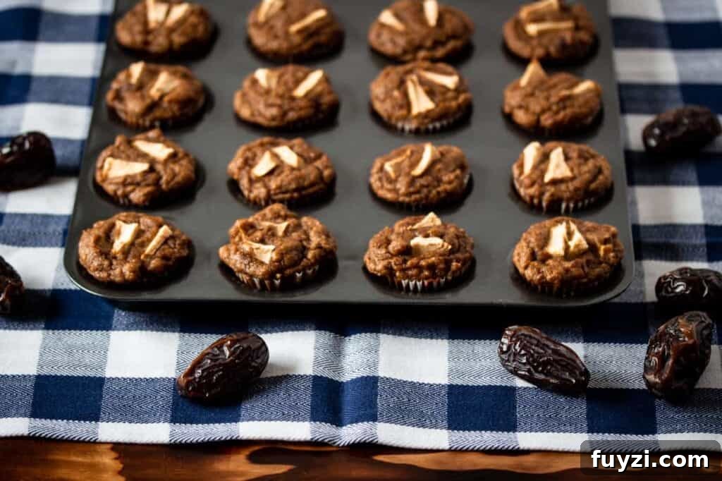 Gluten-Free Apple Cinnamon Mini Muffins Recipe 3 Apple Cinnamon Mini Muffins close-up