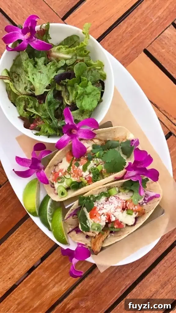 Open-air dining at The Beach Tree, Four Seasons Hualalai