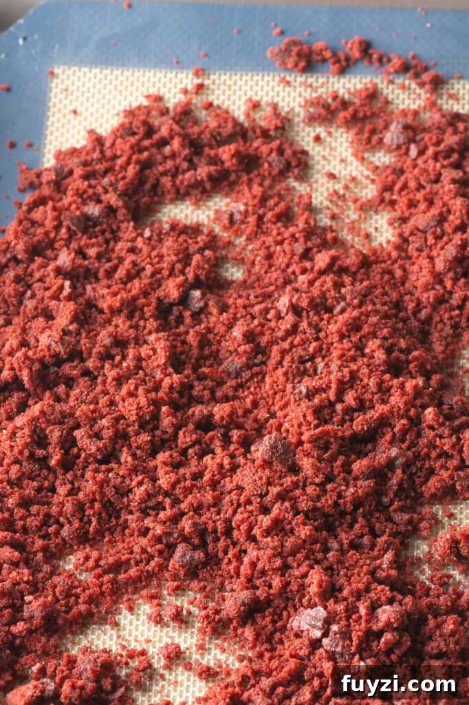 Low-Carb Red Velvet Cake Recipe with Cream Cheese Frosting 12 img 4648 11