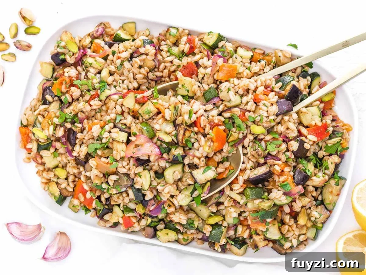 mediterranean farro salad