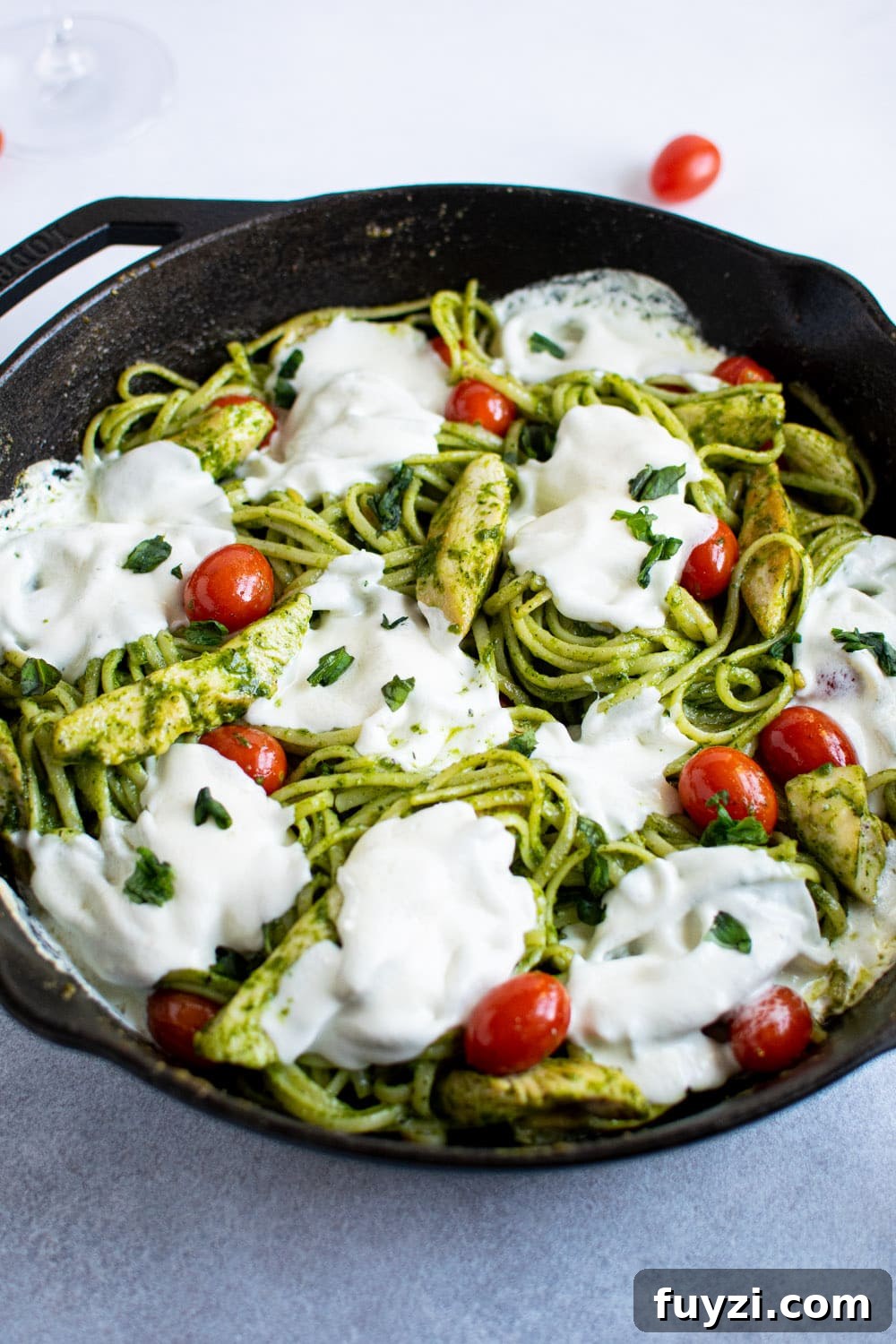 30 Minute Creamy Chicken Pesto Pasta 5 Chicken Pesto Pasta Recipe