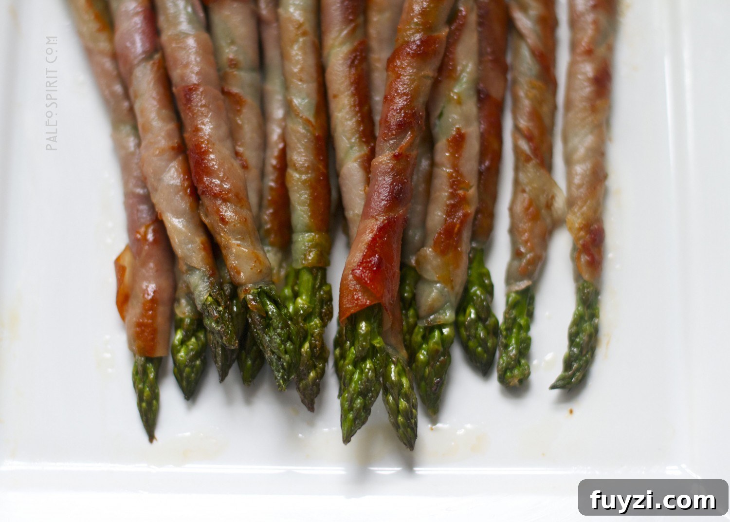 How to Make Prosciutto-Wrapped Asparagus 2 Prosciutto-Wrapped Asparagus